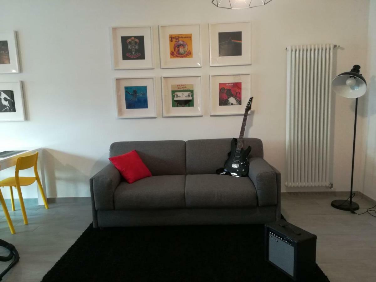 Sosta Rock Apartment Casal Palocco Exterior photo